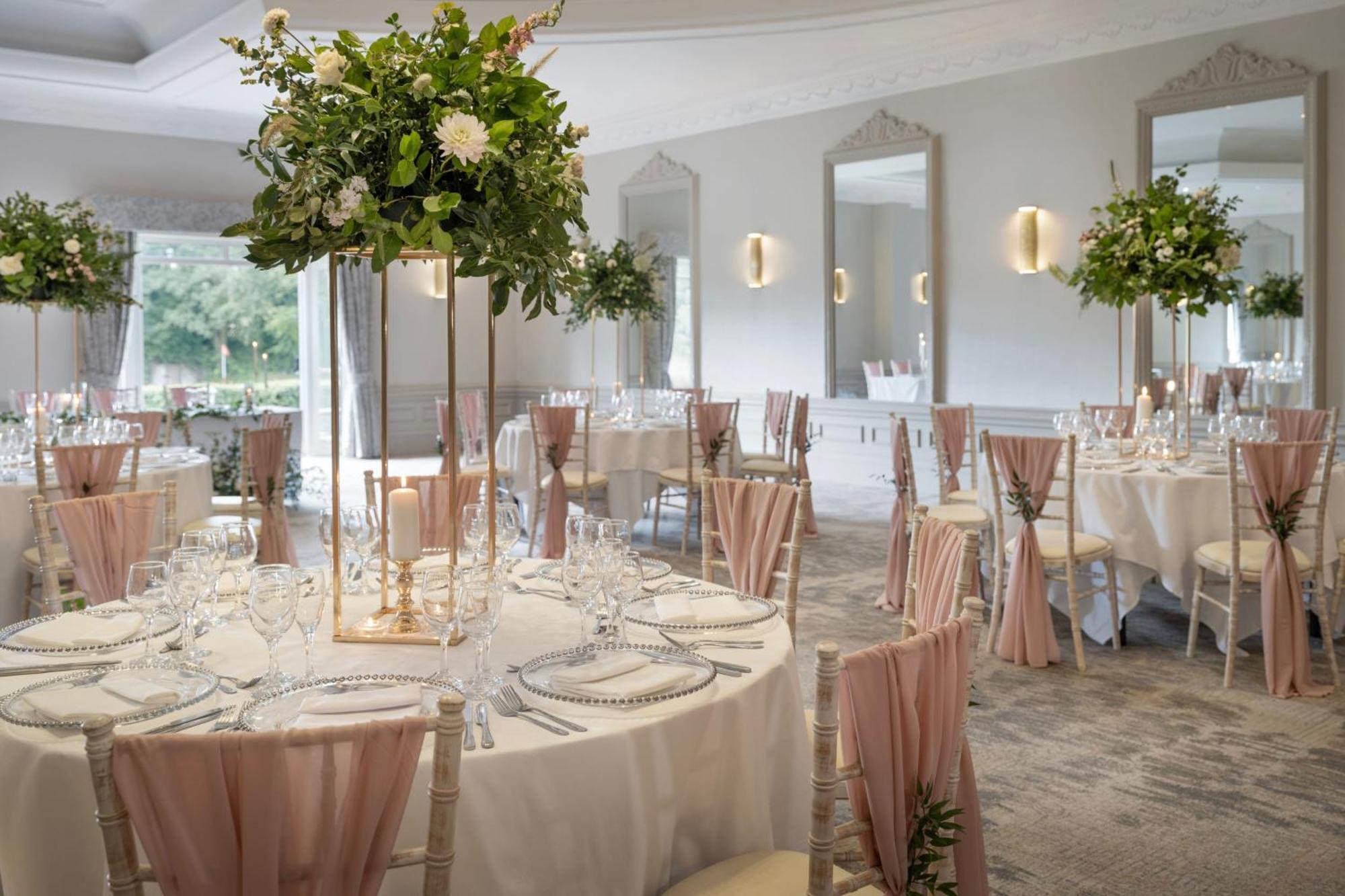 Delta Hotels By Marriott St Pierre Country Club Chepstow Exteriör bild