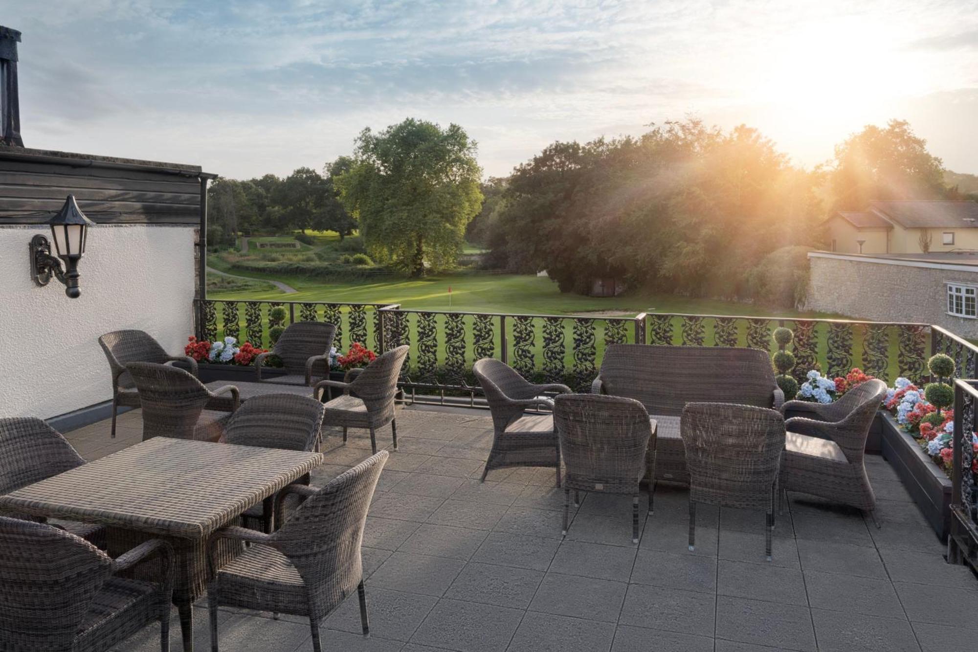Delta Hotels By Marriott St Pierre Country Club Chepstow Exteriör bild
