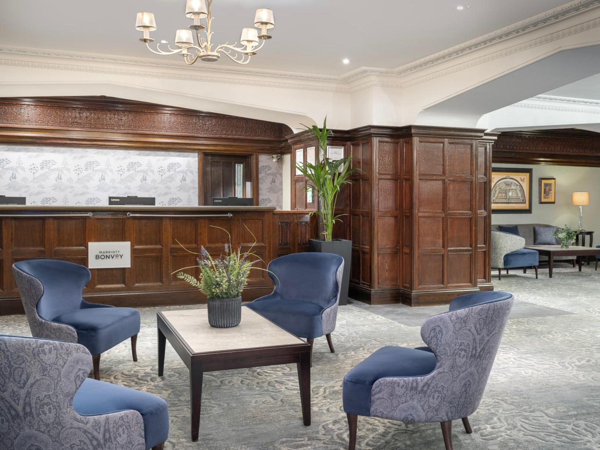 Delta Hotels By Marriott St Pierre Country Club Chepstow Exteriör bild