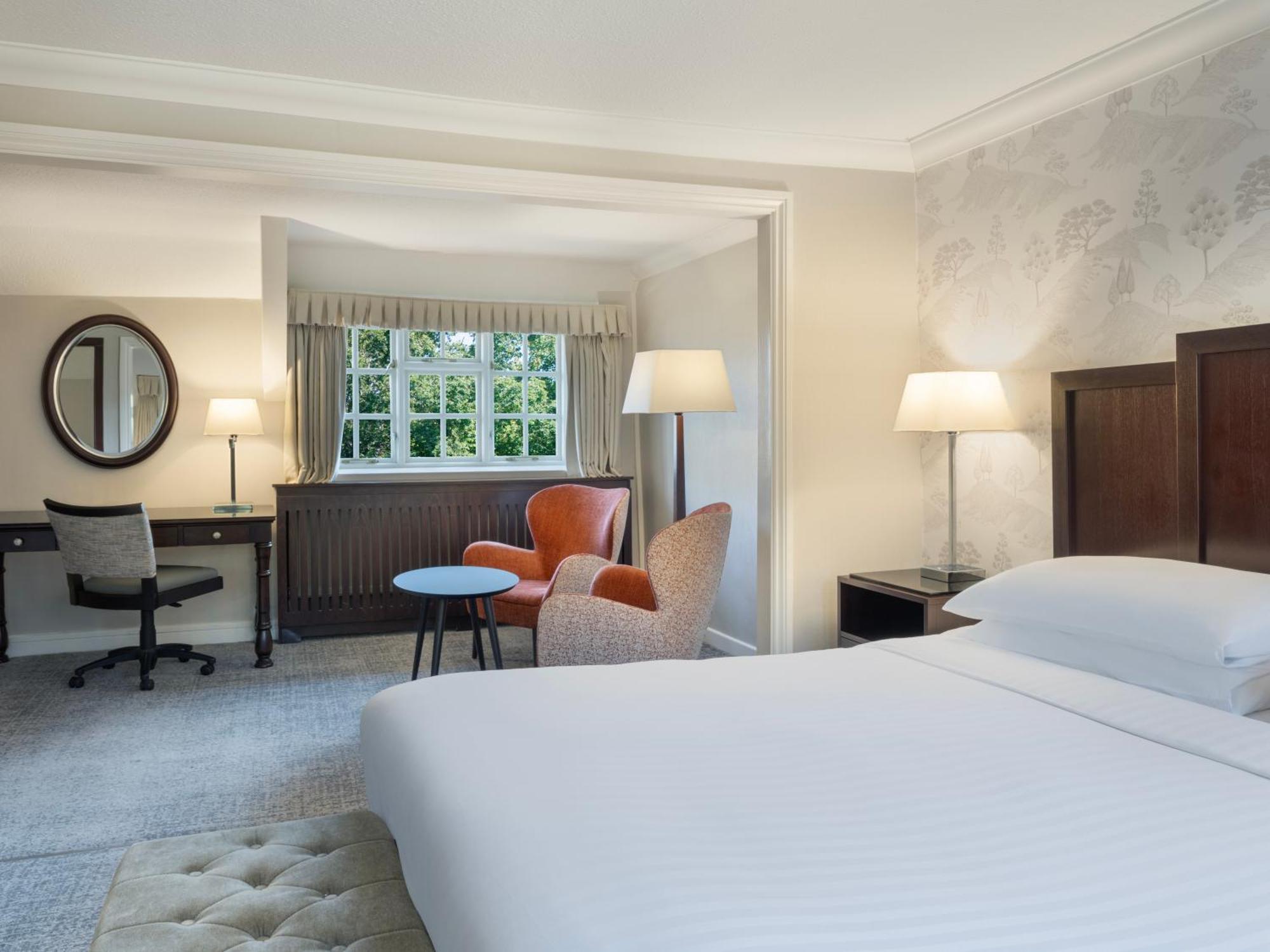 Delta Hotels By Marriott St Pierre Country Club Chepstow Exteriör bild