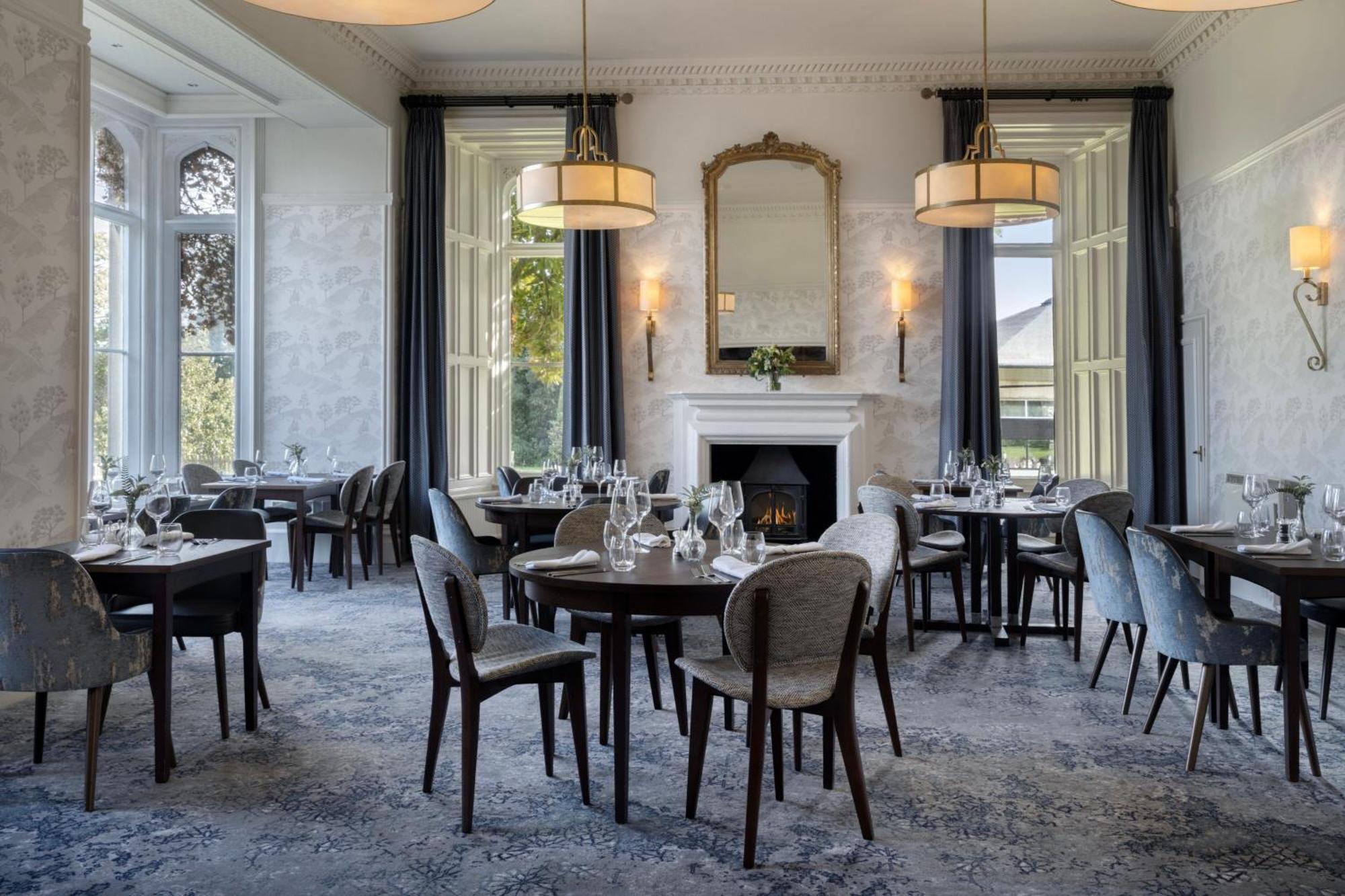Delta Hotels By Marriott St Pierre Country Club Chepstow Exteriör bild
