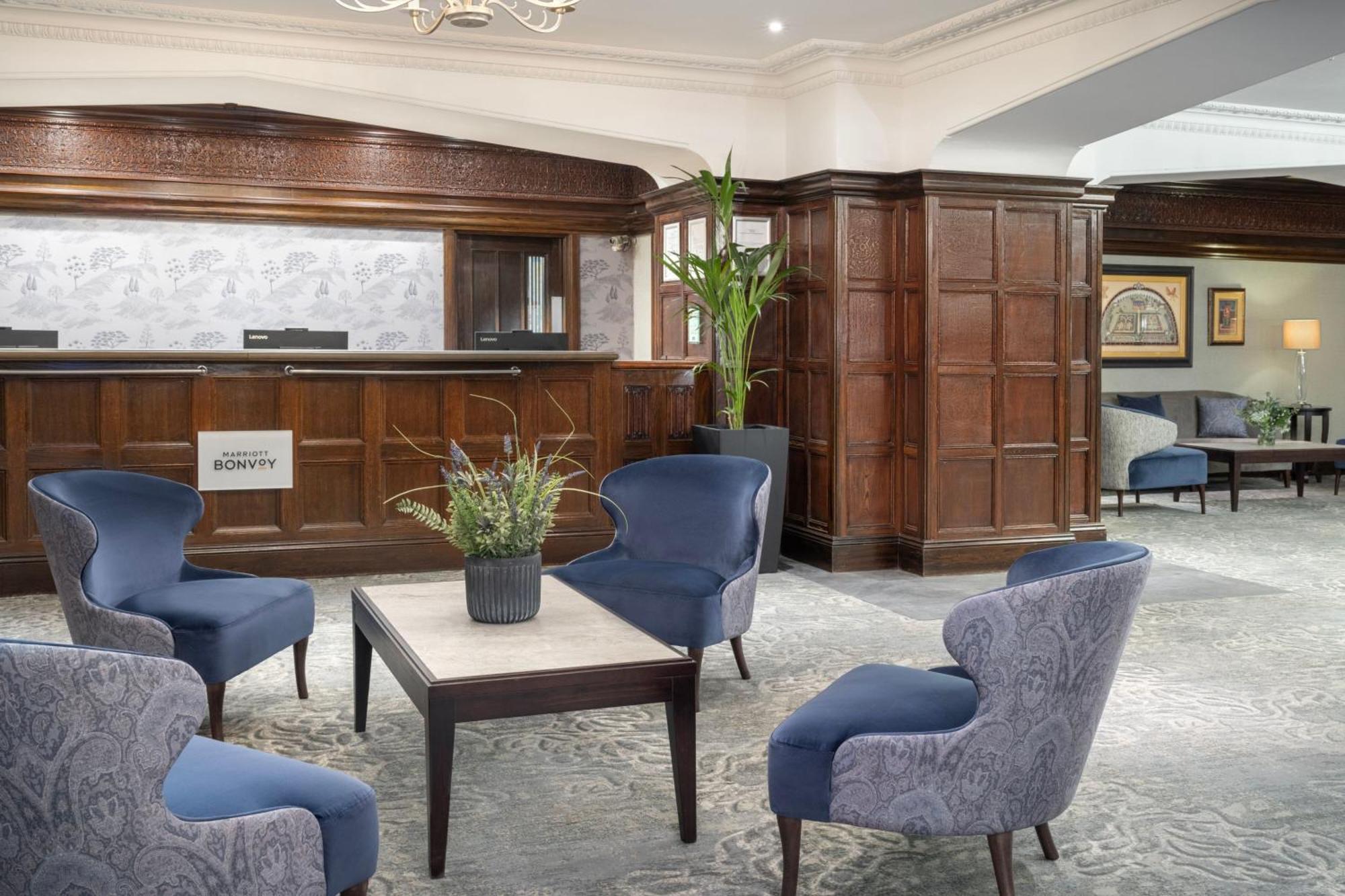 Delta Hotels By Marriott St Pierre Country Club Chepstow Exteriör bild