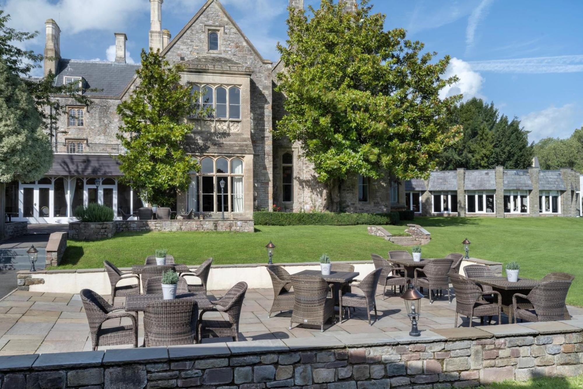 Delta Hotels By Marriott St Pierre Country Club Chepstow Exteriör bild