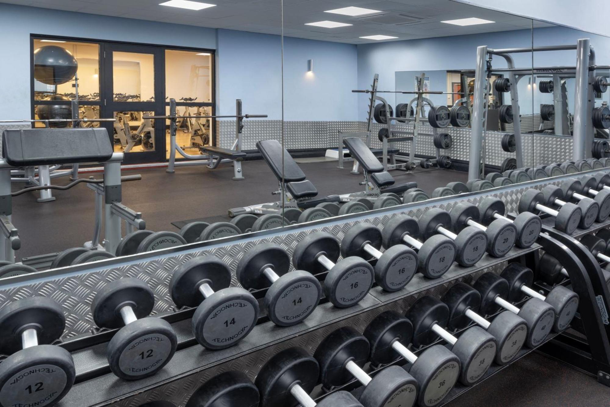 Delta Hotels By Marriott St Pierre Country Club Chepstow Exteriör bild